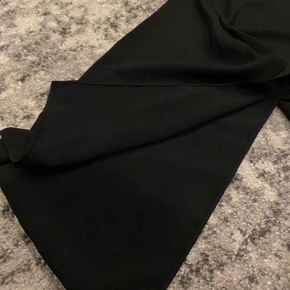 Blouse - Picture 2 of 4